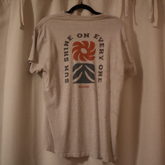 Urban Outfitters Katin Graphic Tee - Picture 2 of 2